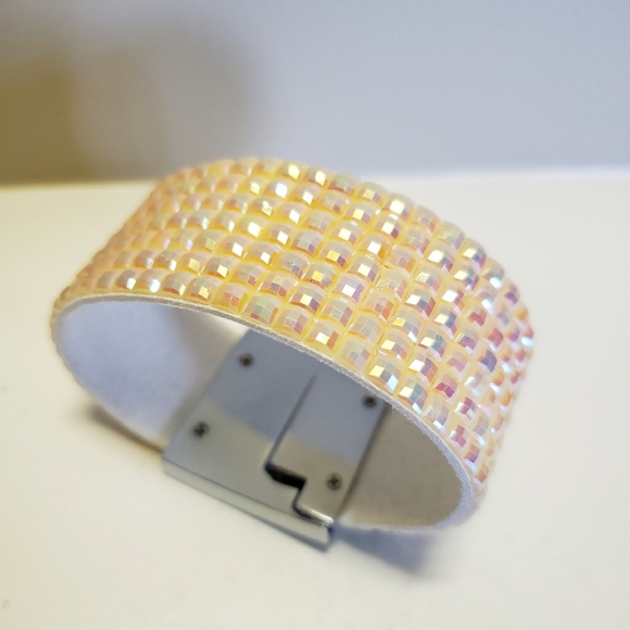 Statement bracelet. - Picture 7 of 7